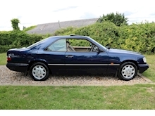 Mercedes-Benz E Class E220 (Just 70,000 Miles+Loads Of History+Long Term Ownership 19 years+Time Warp Car) - Thumb 2