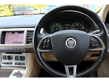 Jaguar XF 2.2D Luxury (1 PRIVATE Owner+10 Jaguar Stamps+Rear CAMERA Pack+Exceptional XF) - Thumb 23