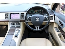 Jaguar XF 2.2D Luxury (1 PRIVATE Owner+10 Jaguar Stamps+Rear CAMERA Pack+Exceptional XF) - Thumb 5