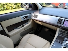 Jaguar XF 2.2D Luxury (1 PRIVATE Owner+10 Jaguar Stamps+Rear CAMERA Pack+Exceptional XF) - Thumb 11