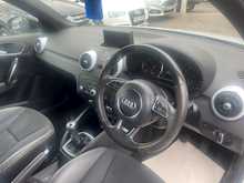 !!THIS IS A STUNNING LOOKING AUDI A1 IN WHITE AND IS THE S LINE SPEC CALL NOW!!