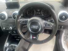 !!THIS IS A STUNNING LOOKING AUDI A1 IN WHITE AND IS THE S LINE SPEC CALL NOW!!