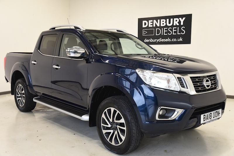 Nissan 2.3 dCi Tekna Double Cab Pickup 4dr Diesel Auto 4WD (Sunroof) (190 ps)
