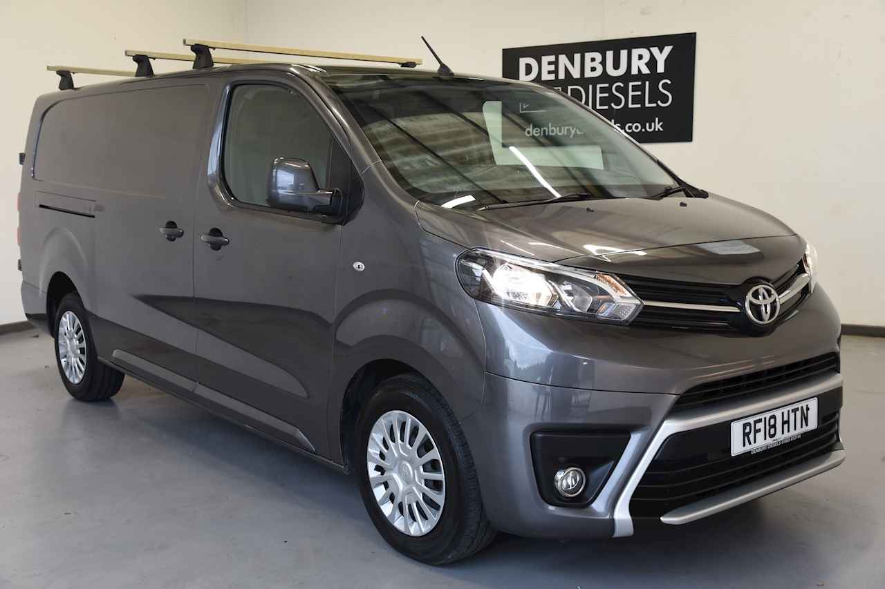 Used 2018 Toyota 2.0D Comfort Long Panel Van 6dr Diesel Manual LWB Euro