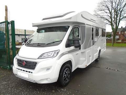 Auto-Roller 747 (Brand New 2021 Model) 2300 Motorhome Manual Diesel
