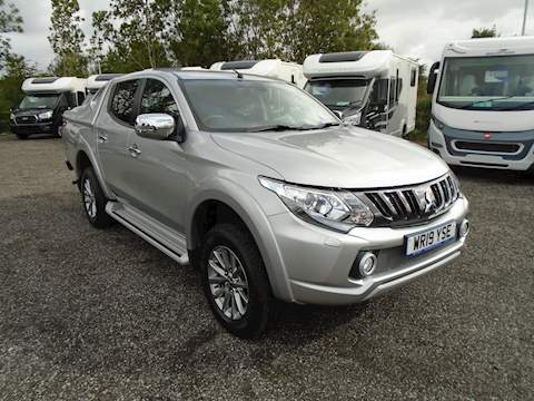 L200 Di-D 4Wd Barbarian Dcb 4X4 2.4 Pick-Up Automatic Diesel
