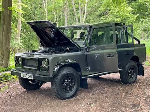 Defender 110 2.2 TDCi County Double Cab Pickup 4WD MWB Euro 5 4dr