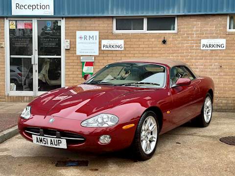Convertible 4.0 2dr Sports Automatic Petrol
