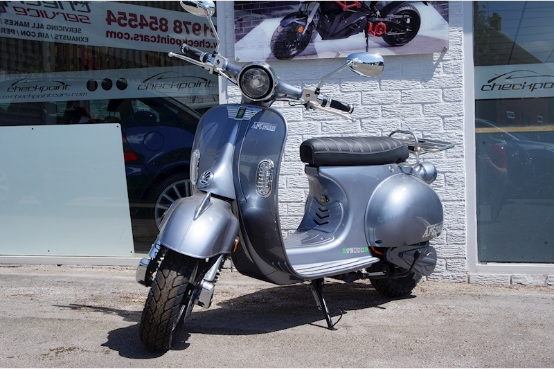 Artisan EV2000R DUAL CELL Motorcycle Automatic Electric