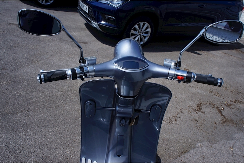 Artisan EV2000R DUAL CELL Motorcycle Automatic Electric