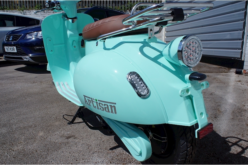 Artisan EV2000R DUAL CELL Motorcycle Automatic Electric