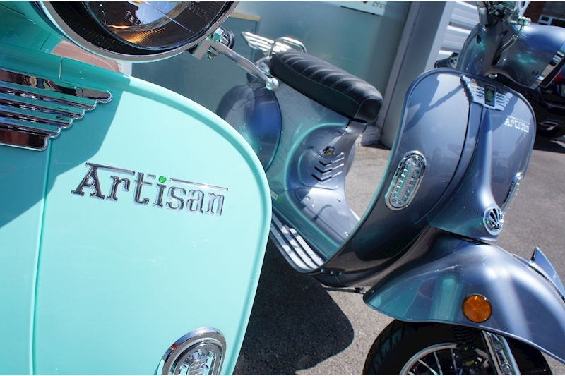 Artisan EV2000R DUAL CELL Motorcycle Automatic Electric