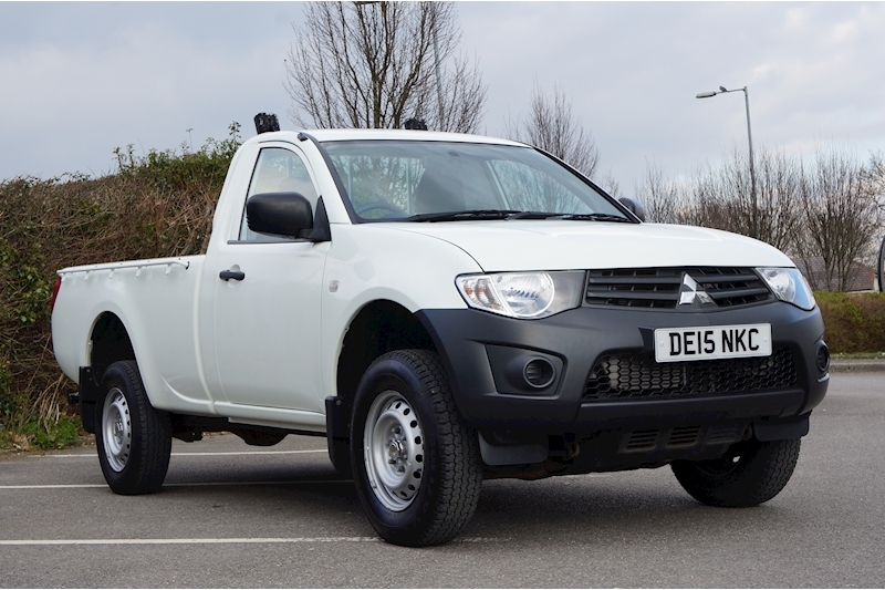 Used 2015 Mitsubishi L200 Di-D 4X4 4Life S/C For Sale (U14057