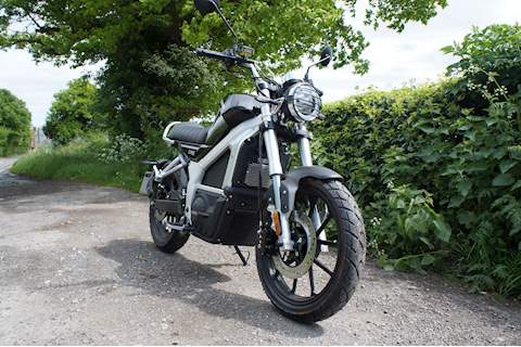 CR6 Café Racer Motorbike Auto Electric