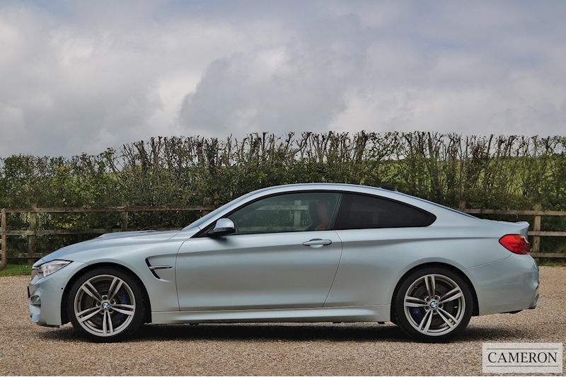 BMW 3.0 BiTurbo Coupe 2dr Petrol DCT (s/s) (431 ps)