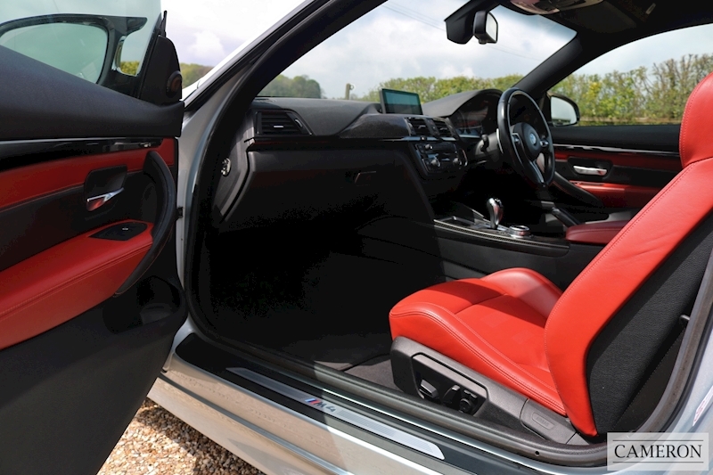 BMW 3.0 BiTurbo Coupe 2dr Petrol DCT (s/s) (431 ps)