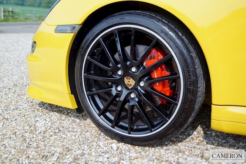 Porsche 911 997 Carrera 4 S Coupe Coupe 3.8 Manual Petrol