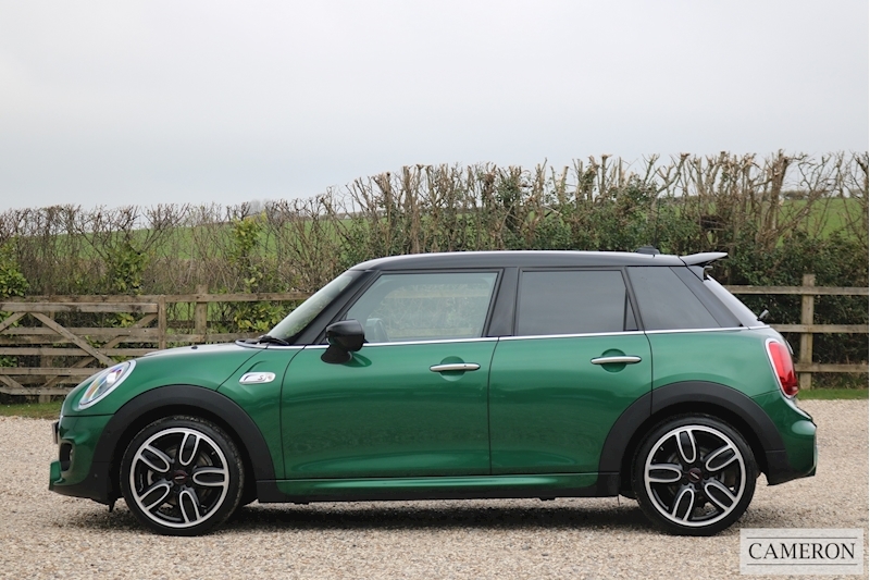 MINI 2.0 Cooper S Sport Hatchback 5dr Petrol Steptronic (s/s) (192 ps)