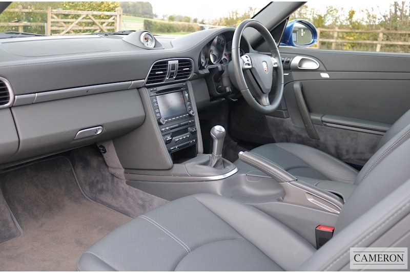Porsche 911 997 Carrera S Gen 2 Coupe 3.8 2dr Coupe Manual Petrol