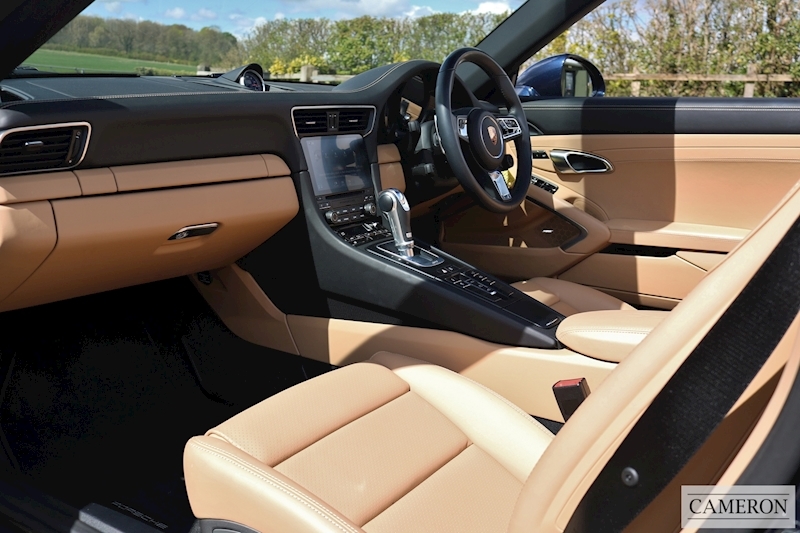 Porsche 911 991 Carrera Gen 2 GTS Cabriolet 3.0 2dr Convertible Automatic Petrol