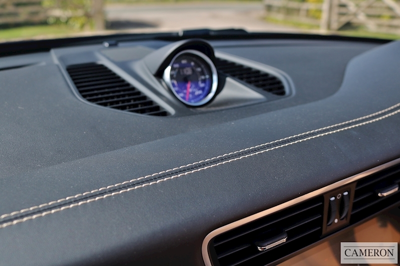 Porsche 911 991 Carrera Gen 2 GTS Cabriolet 3.0 2dr Convertible Automatic Petrol