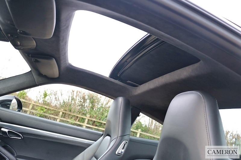 Porsche Porsche 911 991 Carrera 2 Coupe Manual