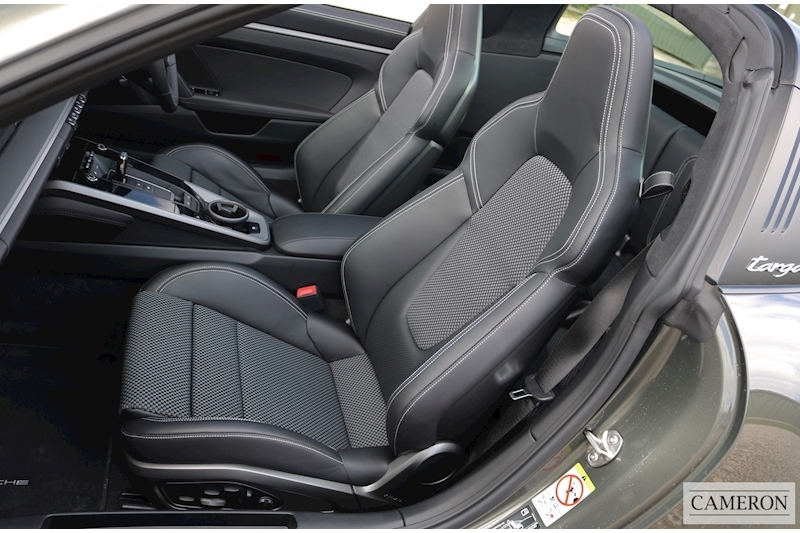 Porsche 911 992 4S Targa 3.0 2dr Convertible PDK