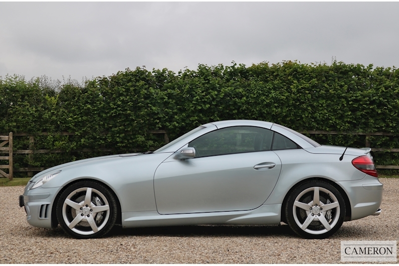Mercedes-Benz 5.4 SLK55 AMG Convertible 2dr Petrol 7G-Tronic (288 g/km, 360 bhp)