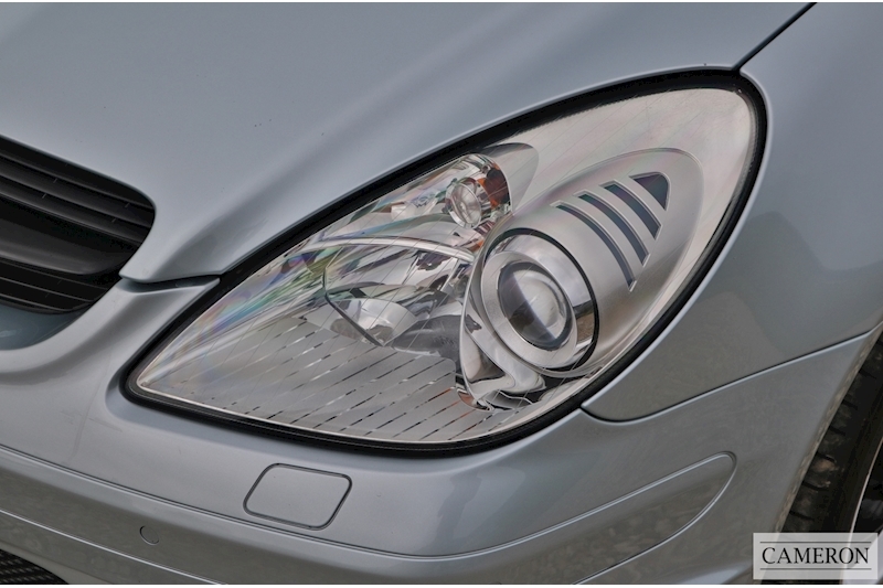 Mercedes-Benz 5.4 SLK55 AMG Convertible 2dr Petrol 7G-Tronic (288 g/km, 360 bhp)