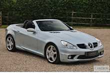 Mercedes-Benz 5.4 SLK55 AMG Convertible 2dr Petrol 7G-Tronic (288 g/km, 360 bhp)