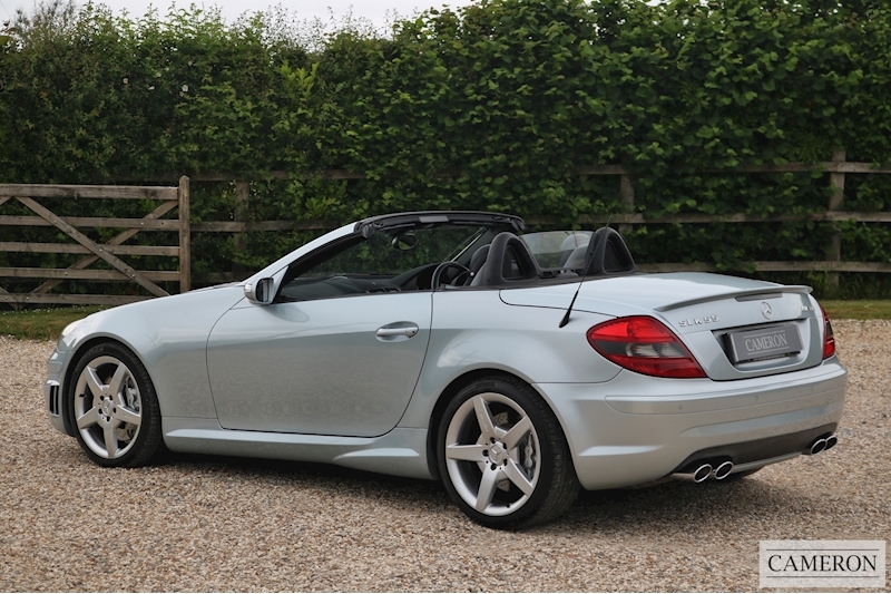 Mercedes-Benz 5.4 SLK55 AMG Convertible 2dr Petrol 7G-Tronic (288 g/km, 360 bhp)