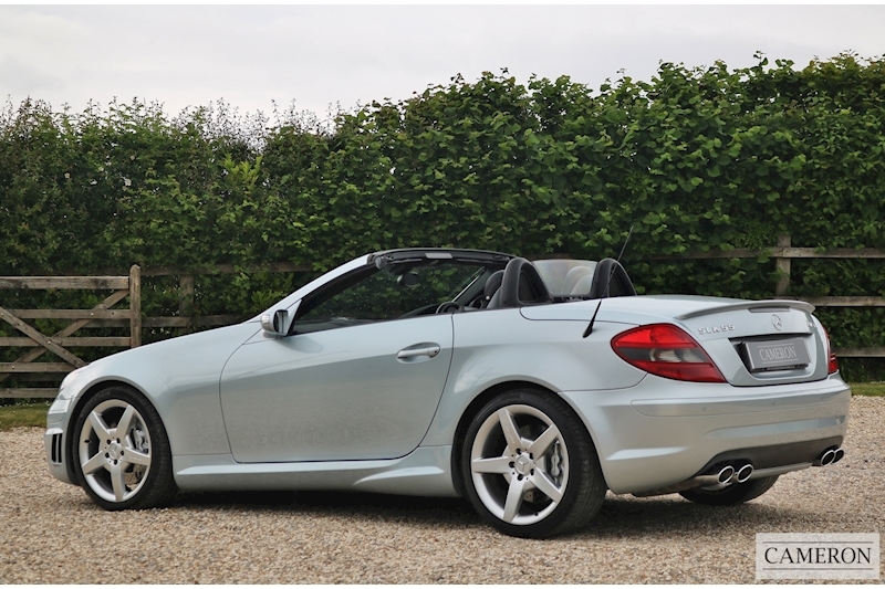 Mercedes-Benz 5.4 SLK55 AMG Convertible 2dr Petrol 7G-Tronic (288 g/km, 360 bhp)