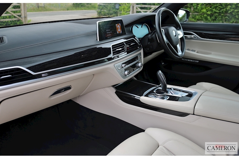 BMW 3.0 730d M Sport Saloon 4dr Diesel Auto (s/s) (265 ps)