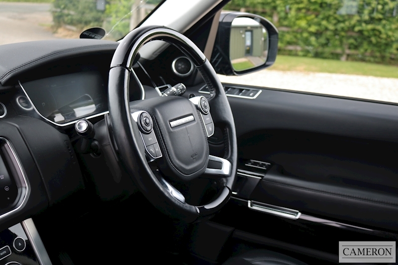 Land Rover 3.0 TD V6 Vogue SUV 5dr Diesel Auto 4WD (s/s) (258 ps)