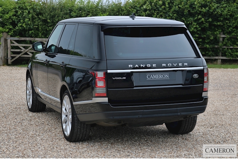 Land Rover 3.0 TD V6 Vogue SUV 5dr Diesel Auto 4WD (s/s) (258 ps)