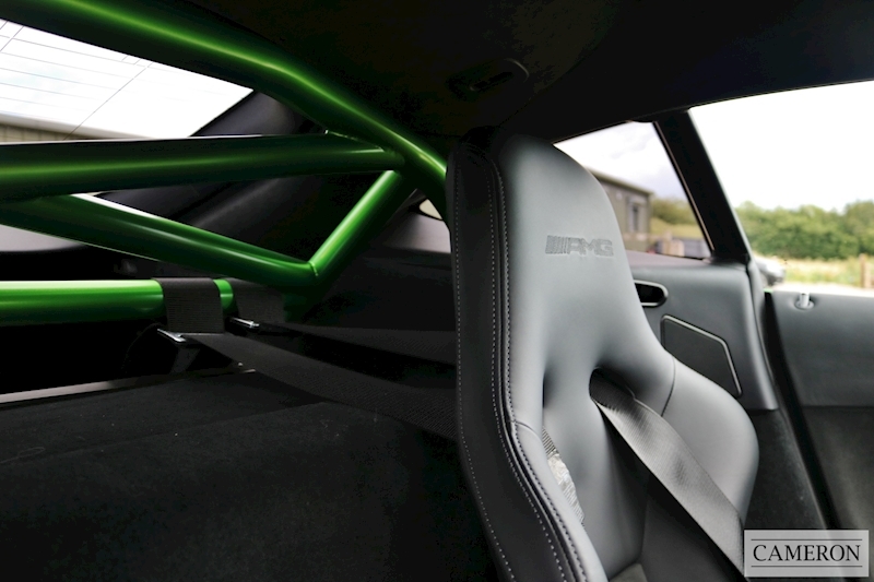 Mercedes-Benz 4.0 V8 BiTurbo R (Premium) Coupe 2dr Petrol SpdS DCT (s/s) (585 ps)