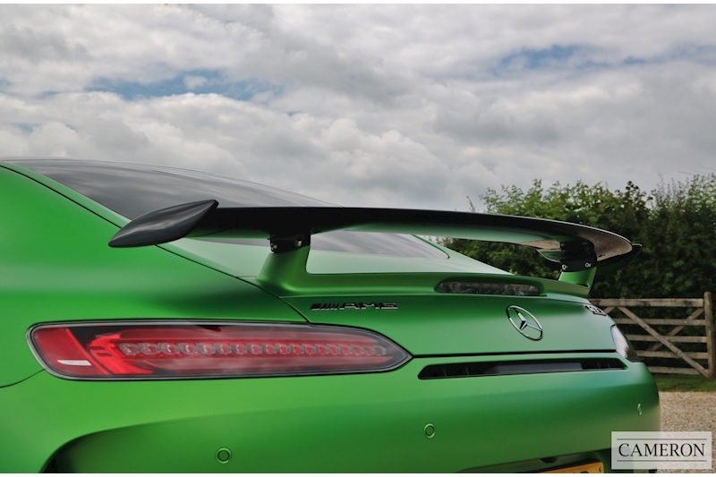 Mercedes-Benz 4.0 V8 BiTurbo R (Premium) Coupe 2dr Petrol SpdS DCT (s/s) (585 ps)