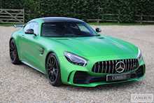 Mercedes-Benz 4.0 V8 BiTurbo R (Premium) Coupe 2dr Petrol SpdS DCT (s/s) (585 ps)