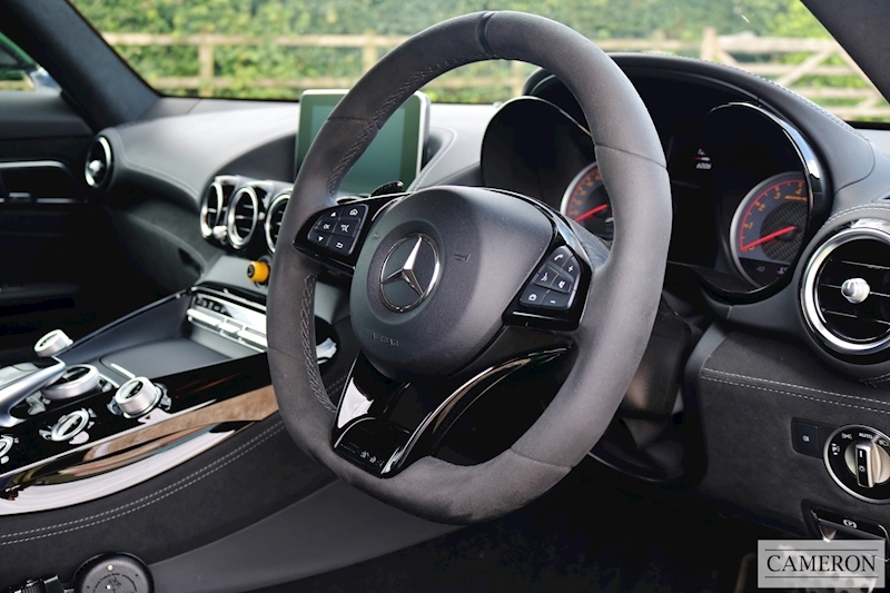 Mercedes-Benz 4.0 V8 BiTurbo R (Premium) Coupe 2dr Petrol SpdS DCT (s/s) (585 ps)