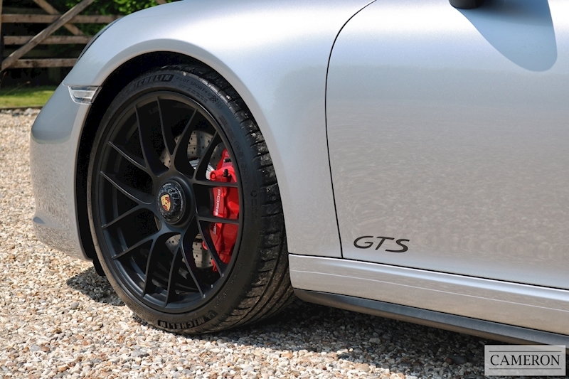 Porsche 911 991 Carrera 4 GTS Gen 2 Coupe 3.0 2dr Coupe Automatic Petrol