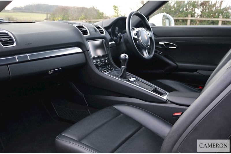 Porsche Cayman 981 2.7 Coupe Manual Petrol