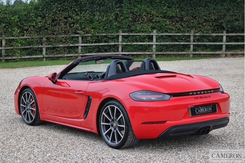 Porsche 718 Boxster 2.5 S PDK 2.5 2dr Convertible Automatic Petrol