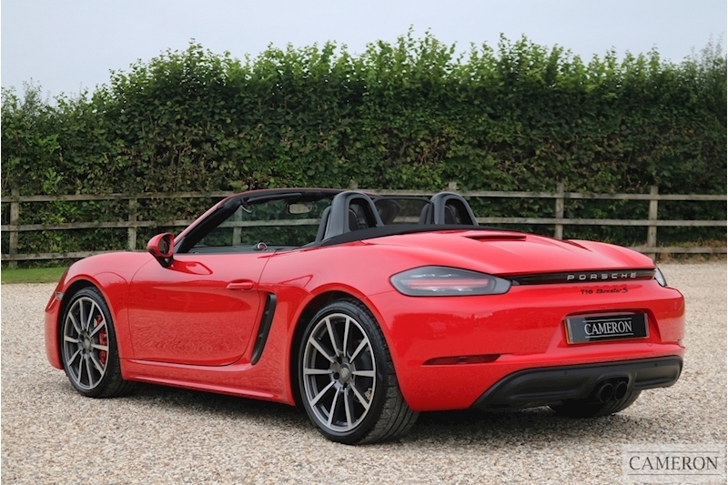 Porsche 718 Boxster 2.5 S PDK 2.5 2dr Convertible Automatic Petrol