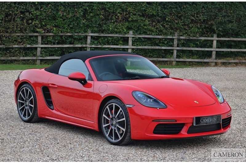 Porsche 718 Boxster 2.5 S PDK 2.5 2dr Convertible Automatic Petrol