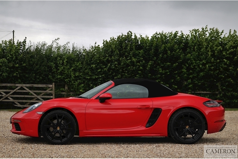 Porsche 718 Boxster 2.0 PDK 2.0 2dr Convertible Automatic Petrol