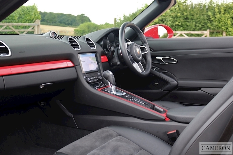 Porsche 718 Boxster 2.0 PDK 2.0 2dr Convertible Automatic Petrol