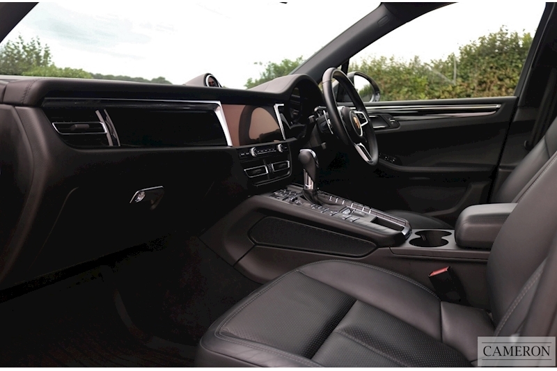 Porsche Macan 3.0T V6 S 3.0 5dr SUV Automatic Petrol