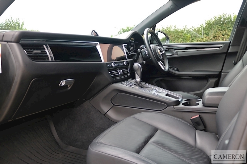 Porsche Macan 3.0T V6 S 3.0 5dr SUV Automatic Petrol