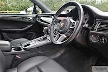 Porsche Macan 3.0T V6 S 3.0 5dr SUV Automatic Petrol