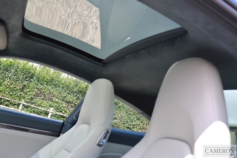 Porsche 911 991 Carrera 2 Gen 2 PDK Coupe 3.0 2dr Coupe Automatic Petrol